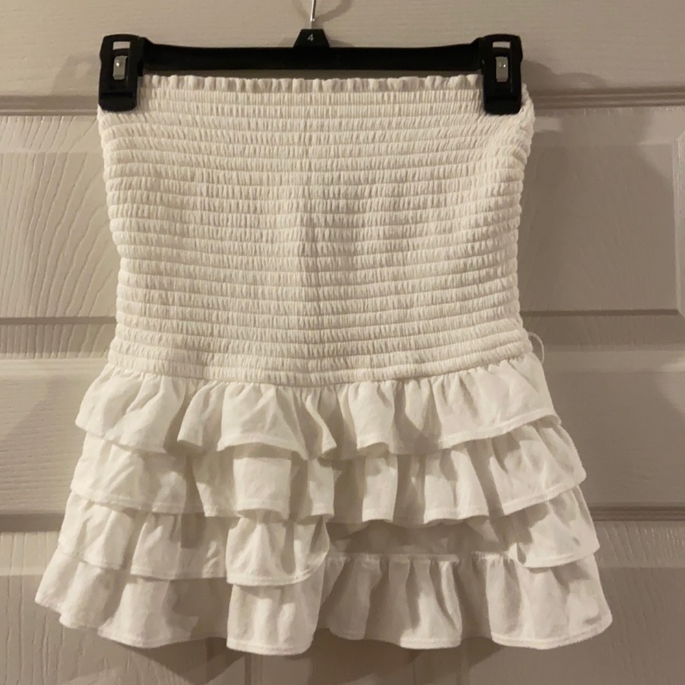 Gilly Hicks tube top